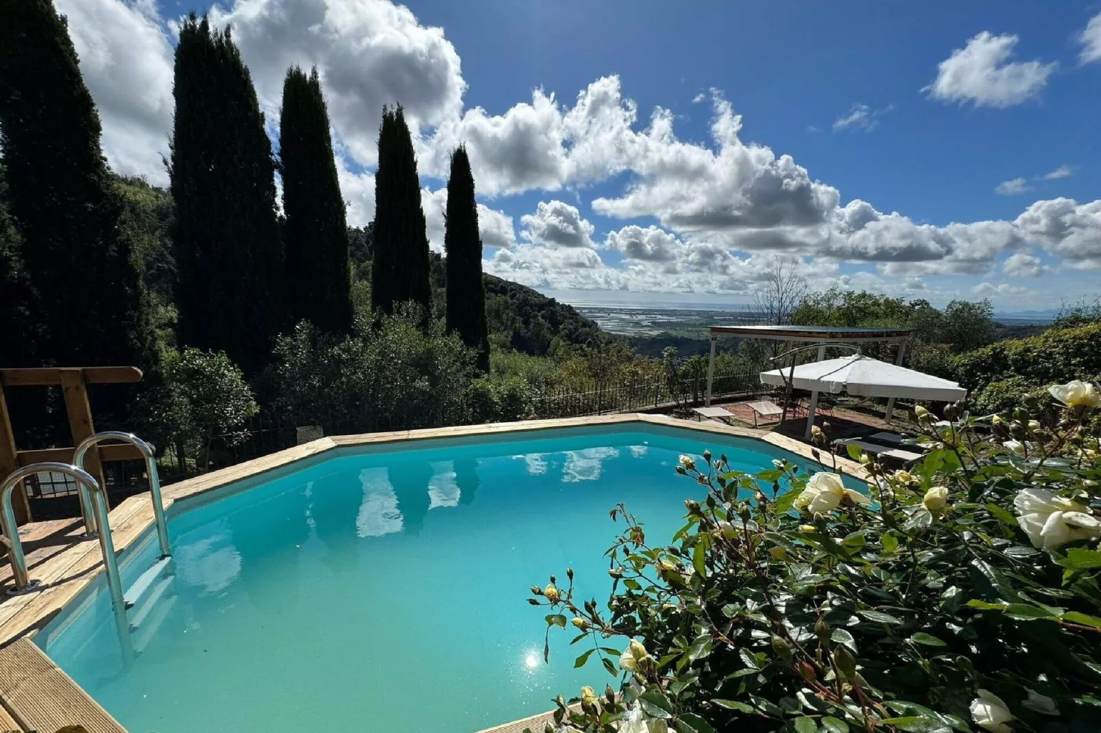Borgo Bucatra Tramonto-Pool