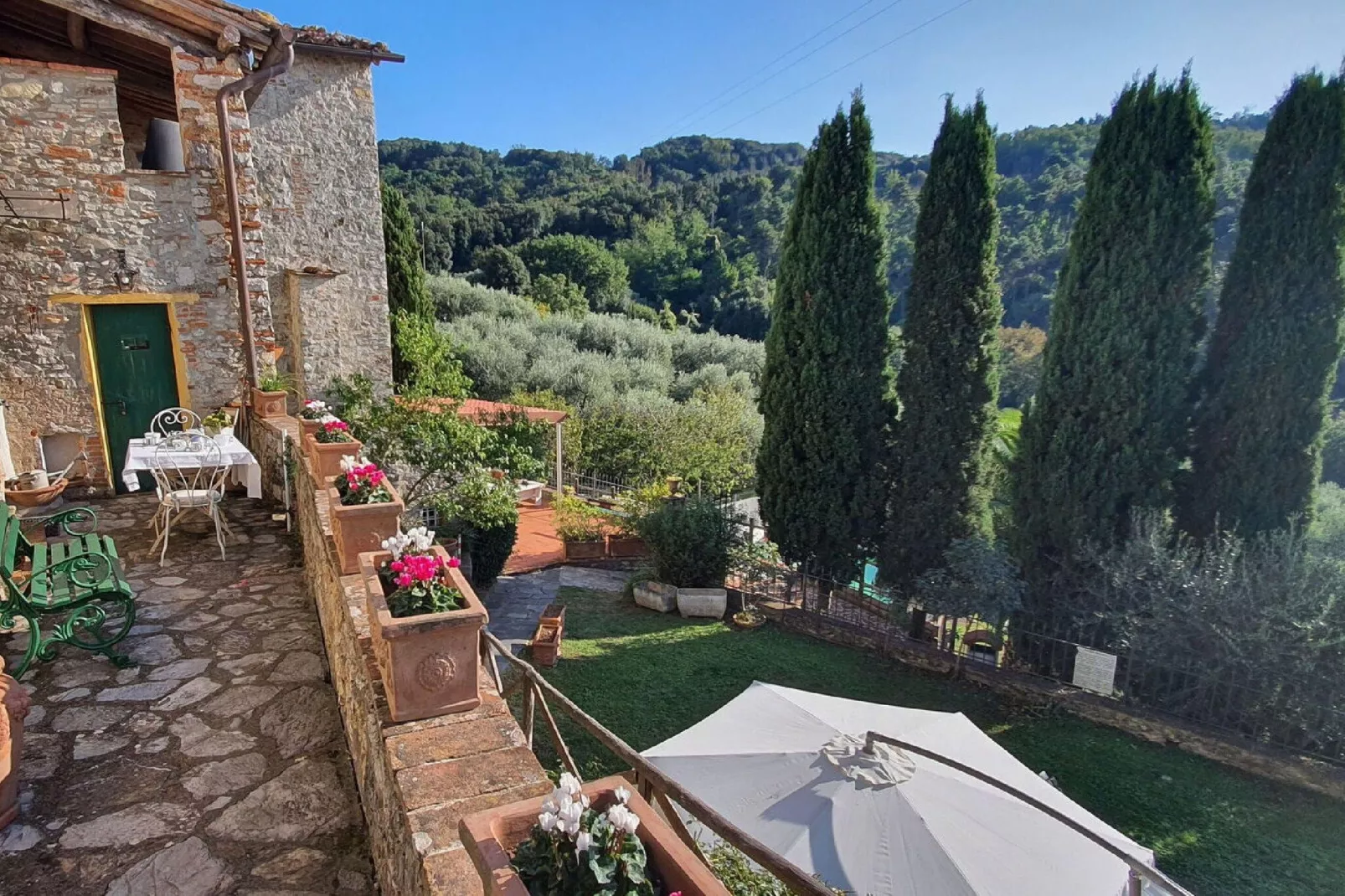 Borgo Bucatra Tramonto-Terrace balcony