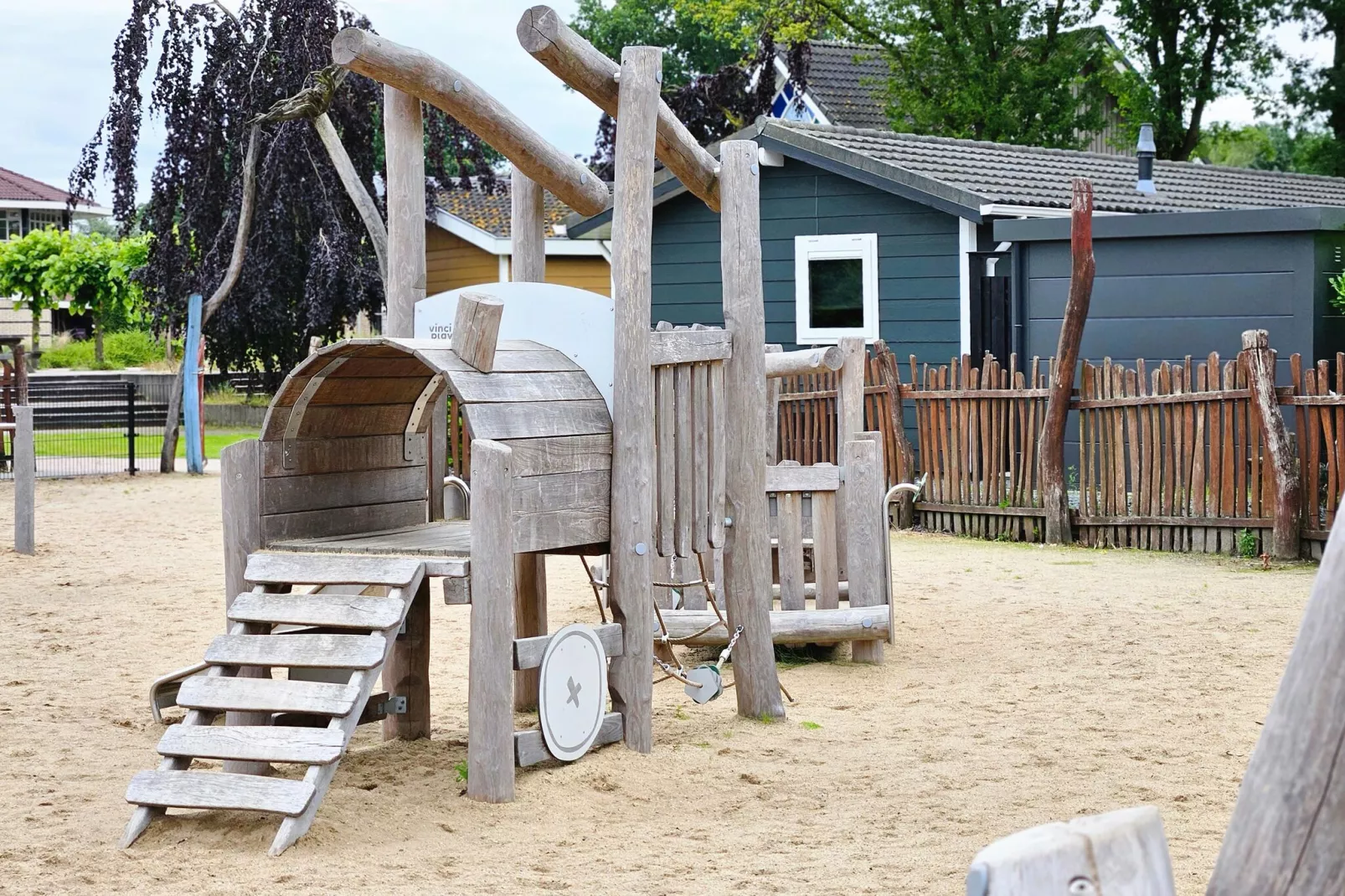 Chalet Kieftveen Voorthuizen II 4 pax -817-Gardens summer
