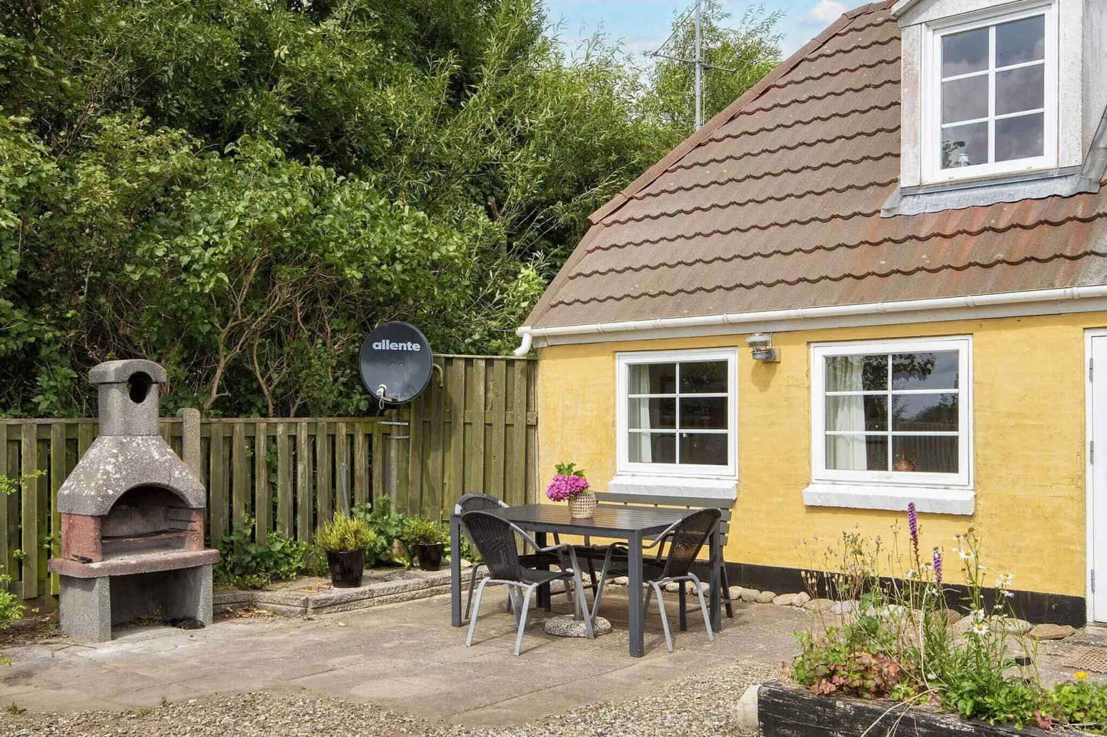 6 person holiday home in Ringkøbing-By Traum-View