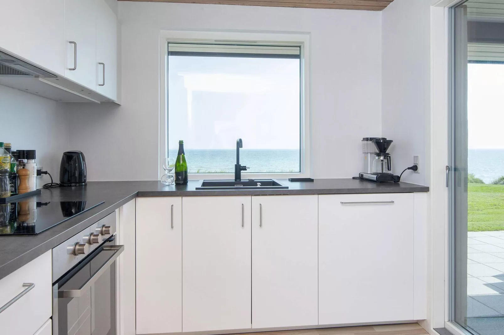 Retraite panoramique en bord de mer -- By Traum Ferienwohnungen-Intérieur