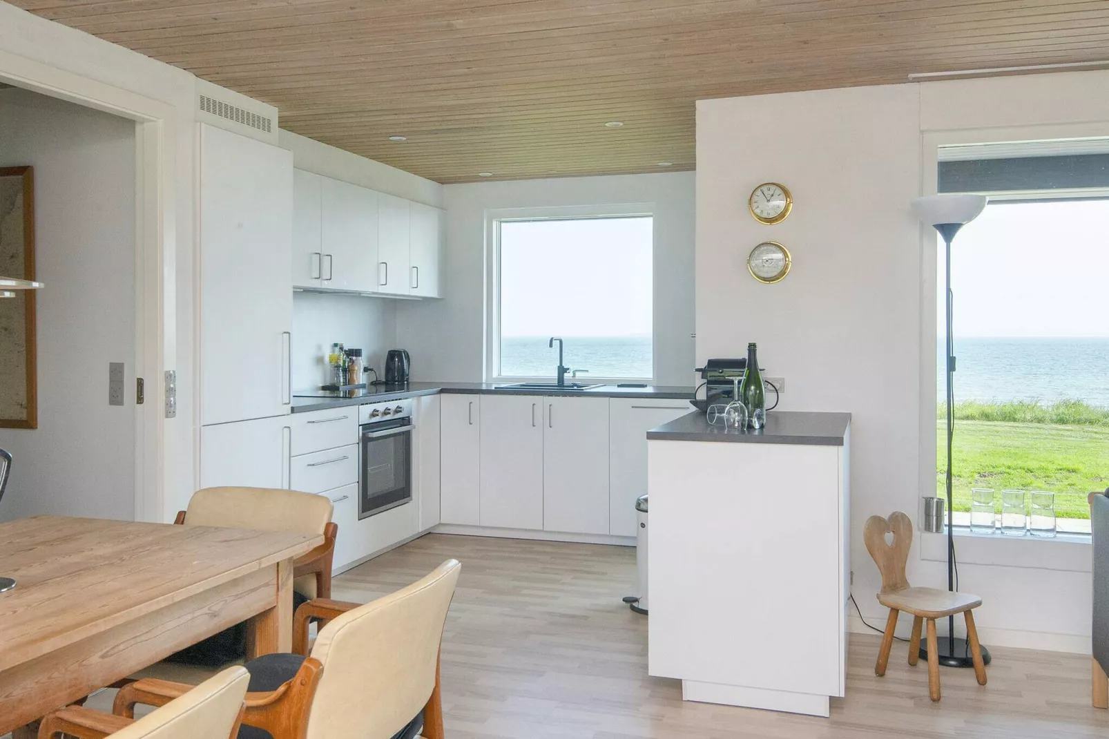 Retraite panoramique en bord de mer -- By Traum Ferienwohnungen-Intérieur