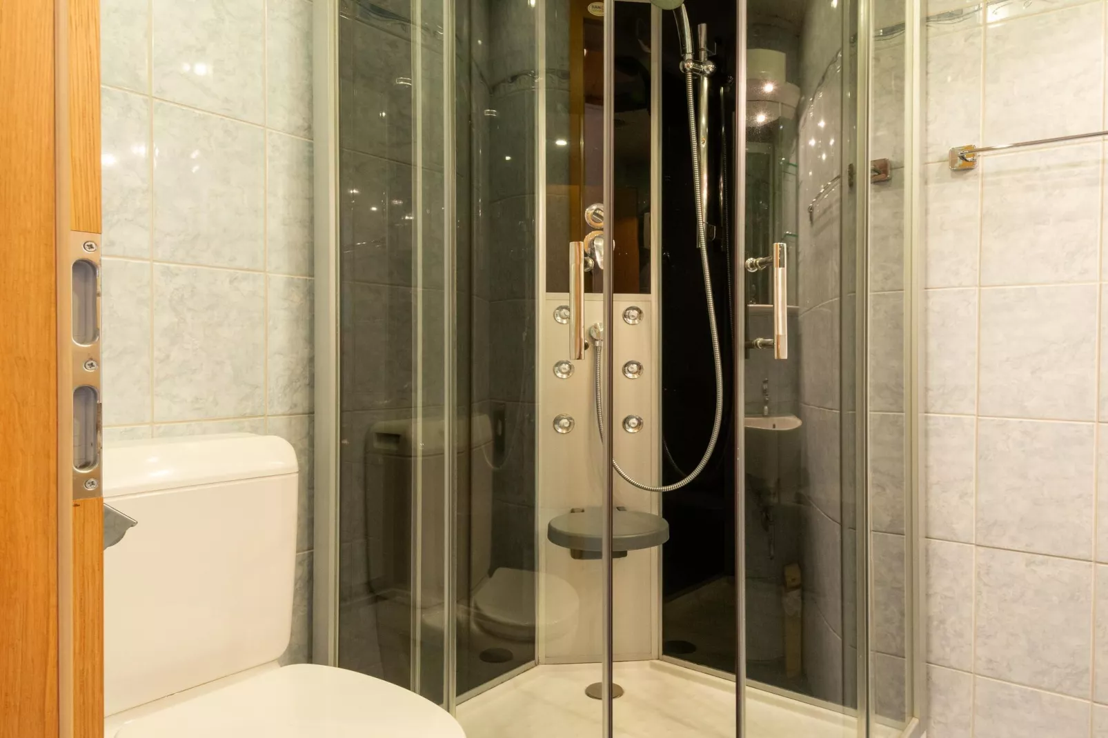 Apartment 3-5/1-Badezimmer