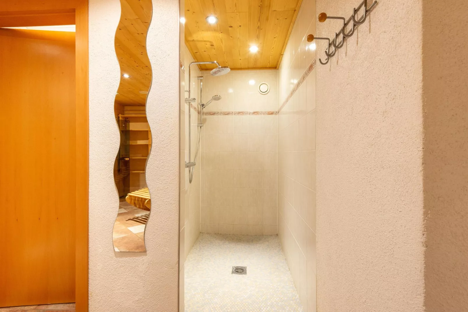 Apartment 2-Wellness