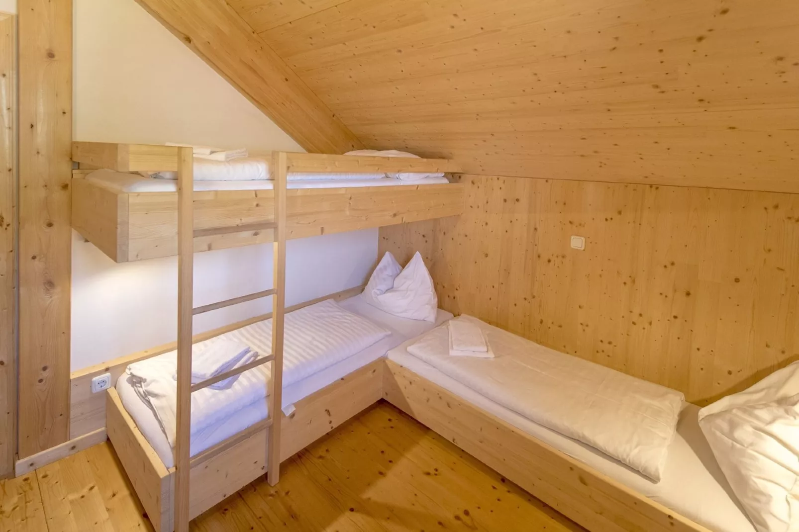 Kreischberg Chalets 2b-Bedroom