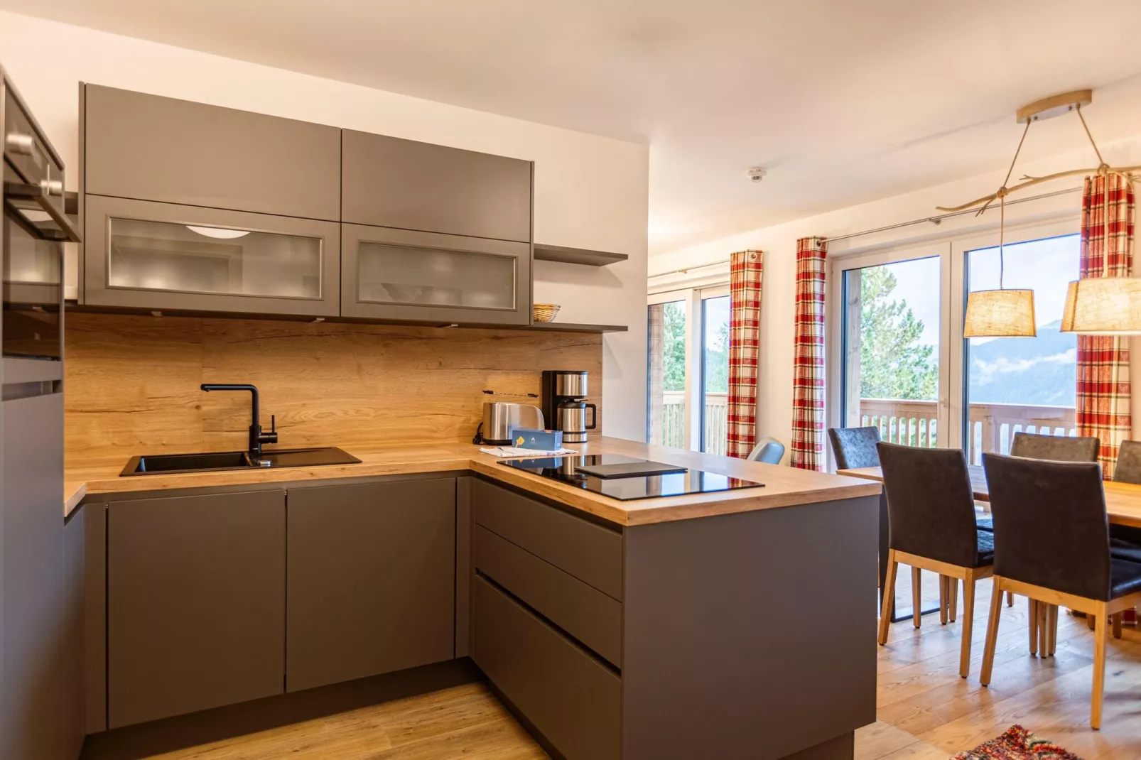 Turrach Lodges 2-Kitchen