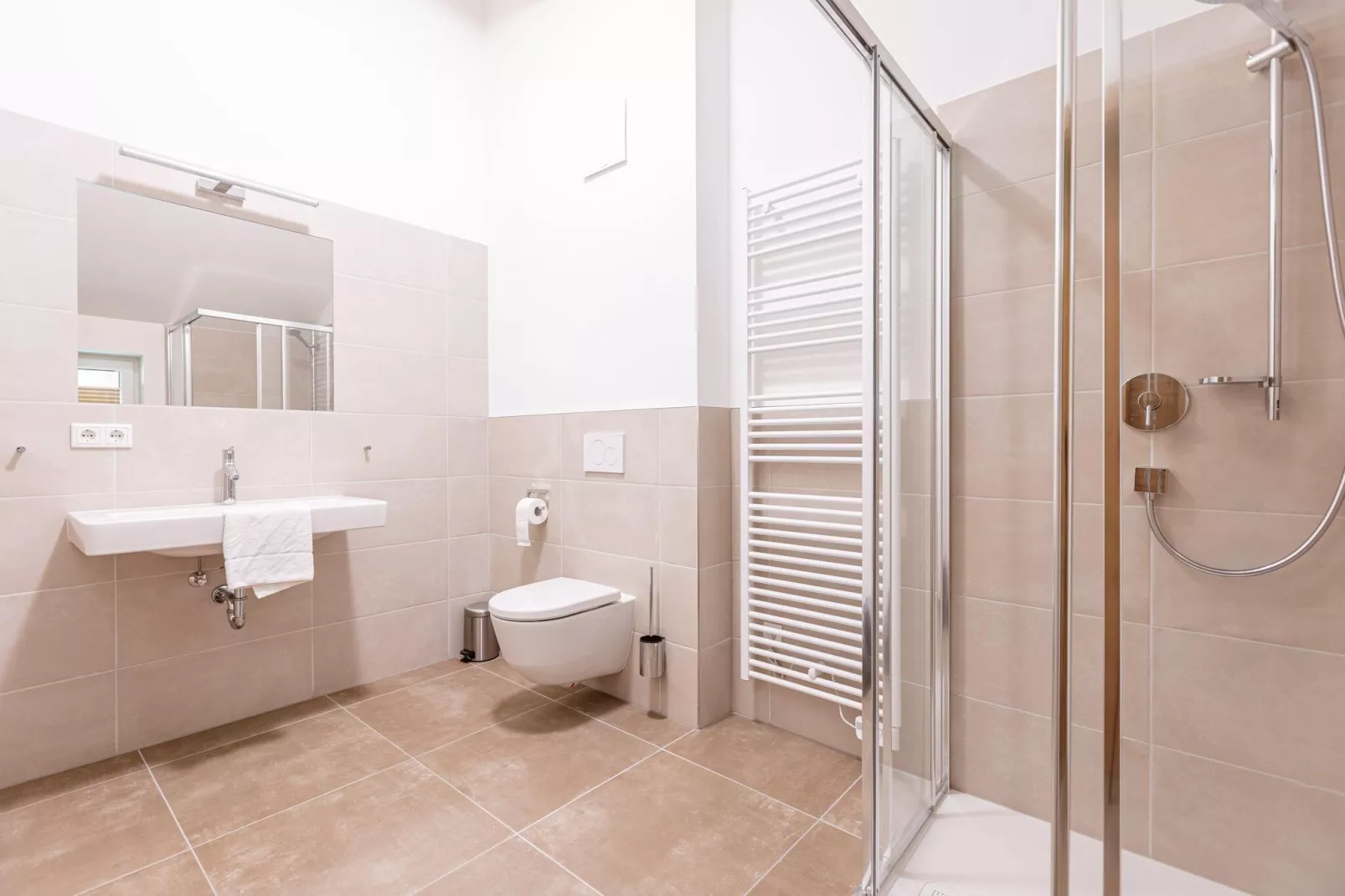 Turrach Lodges 2-Bathroom