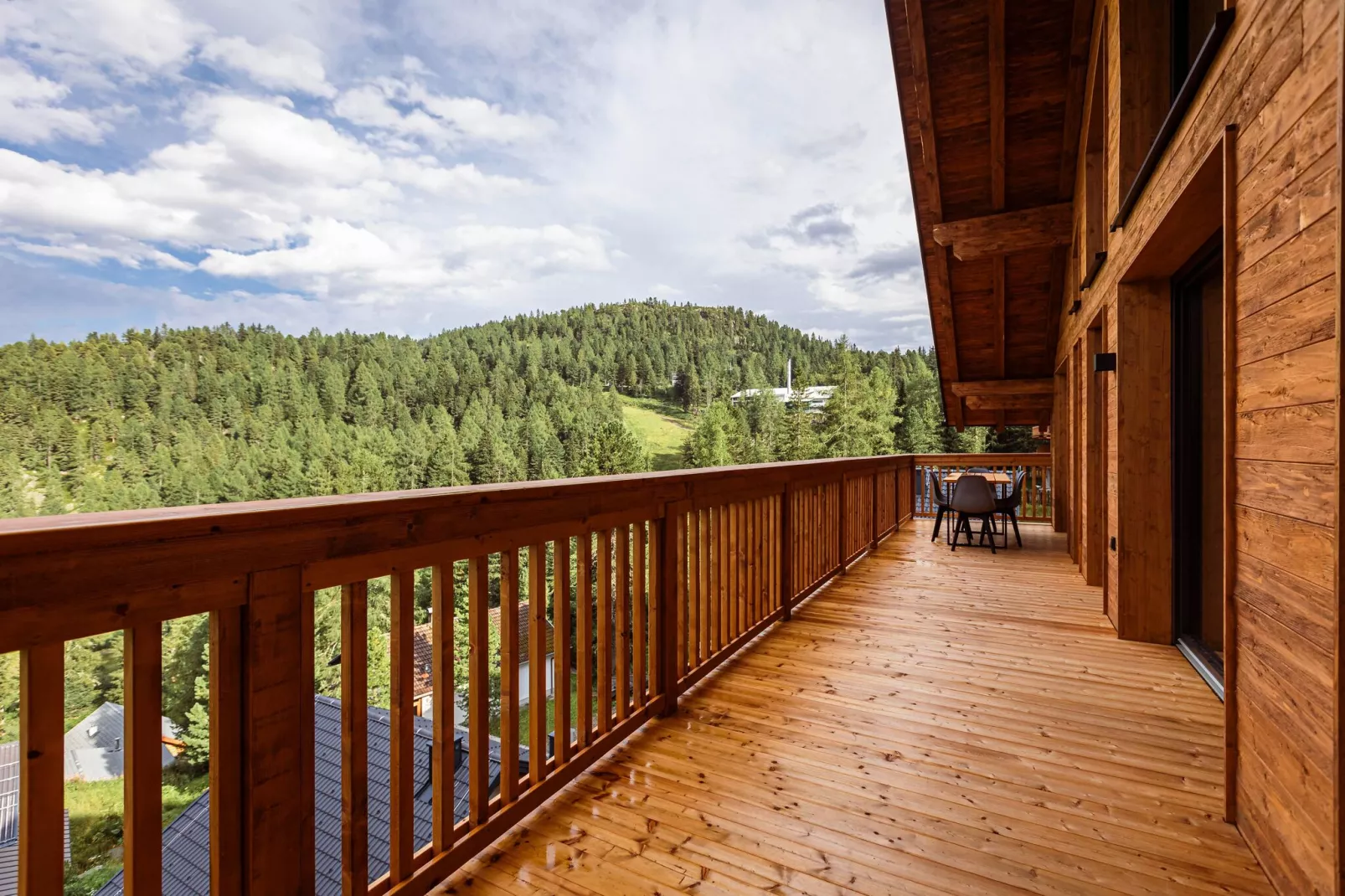 Turrach Lodges 2-Terrace balcony