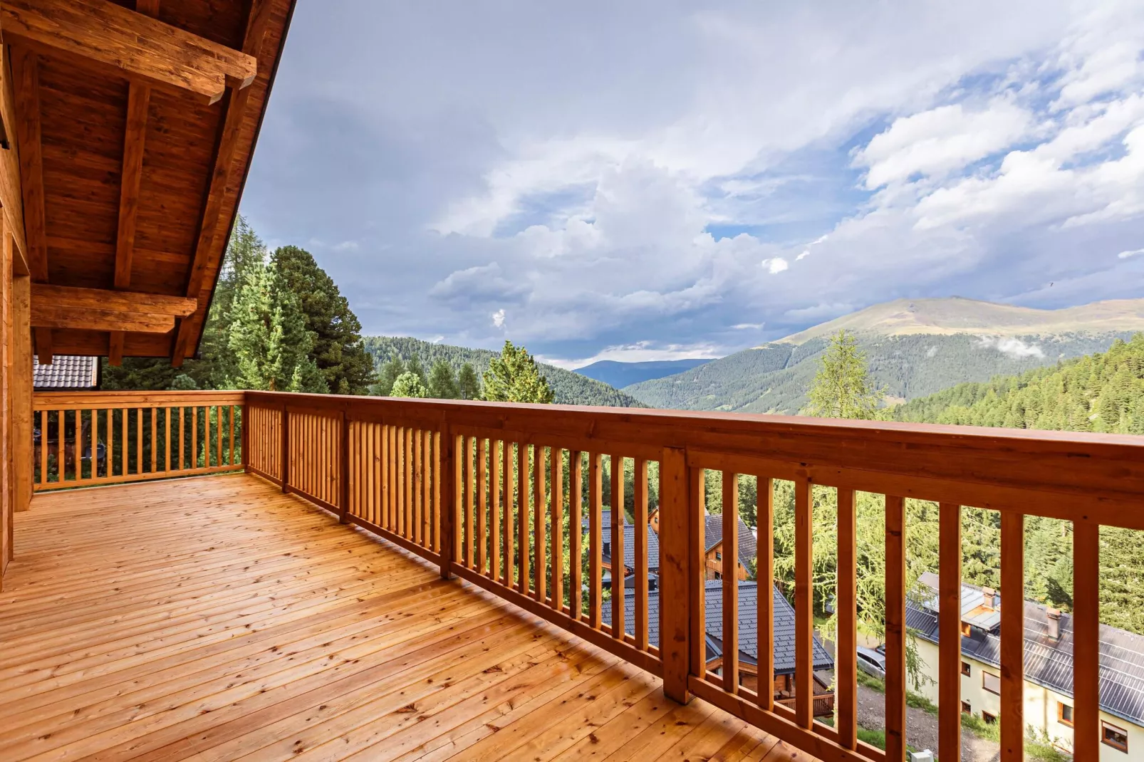 Turrach Lodges 2-Terrace balcony