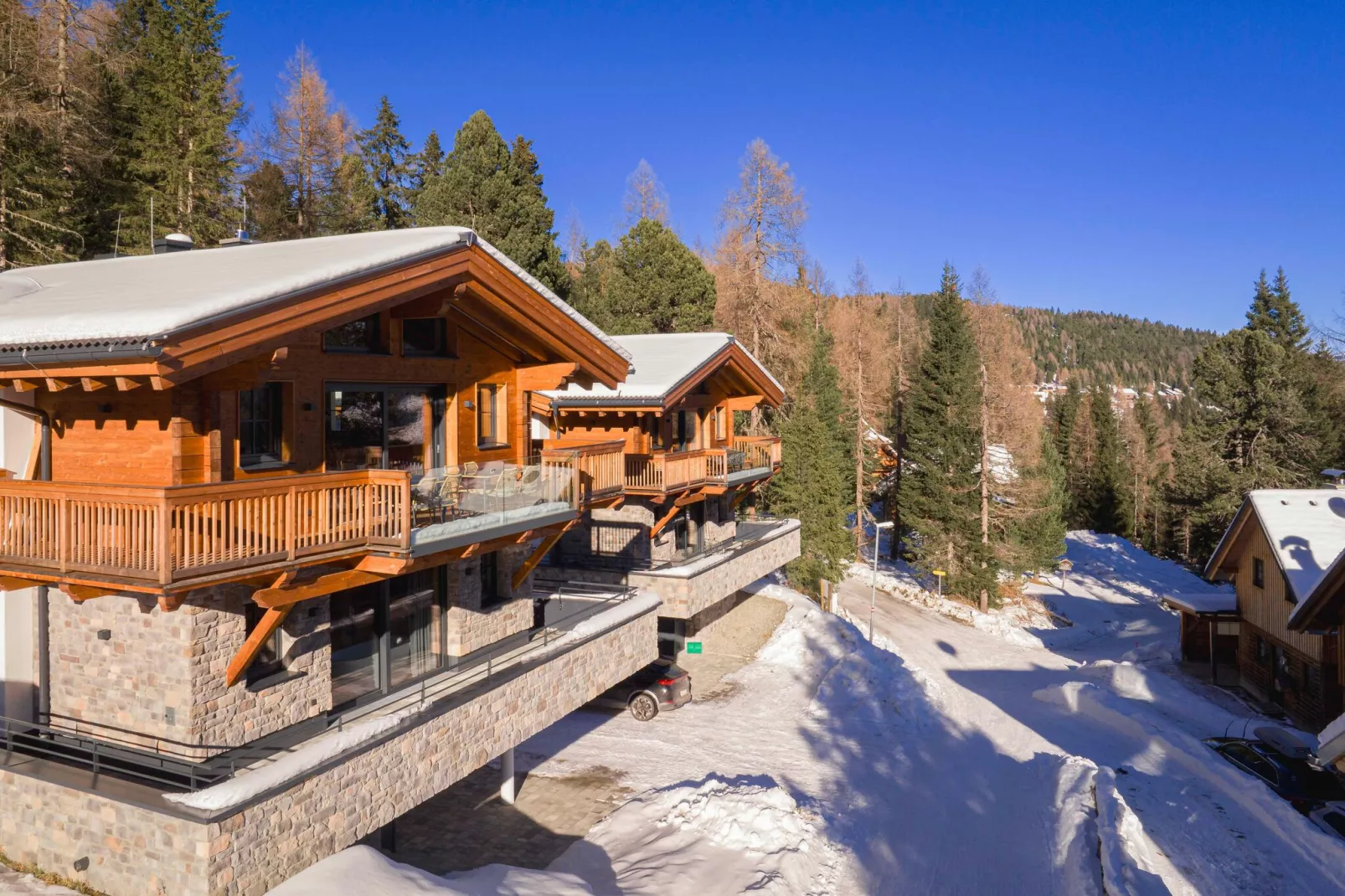 Turrach Lodges 2-Exterior winter