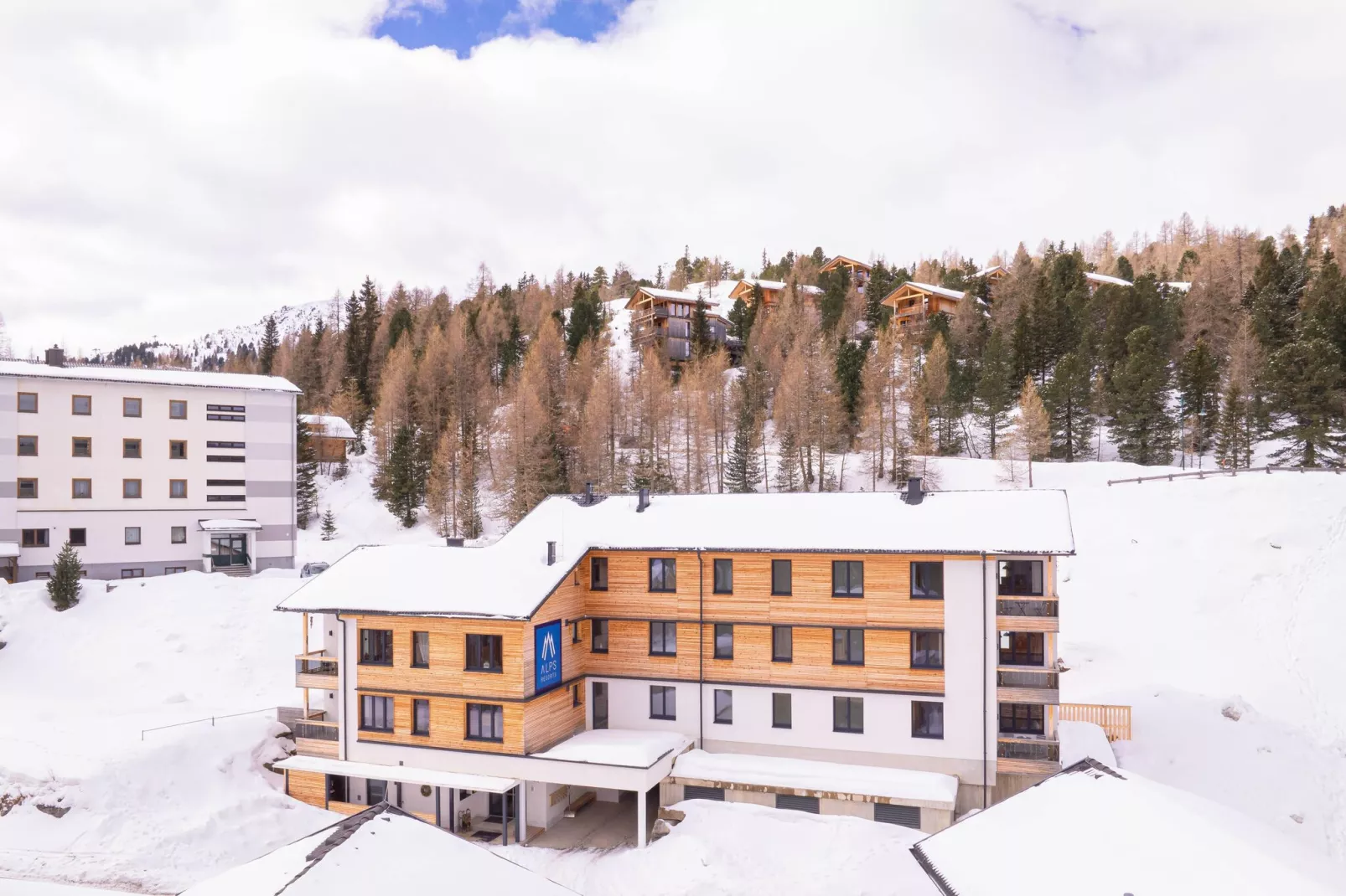 Turrach Suites 6-Exterior winter