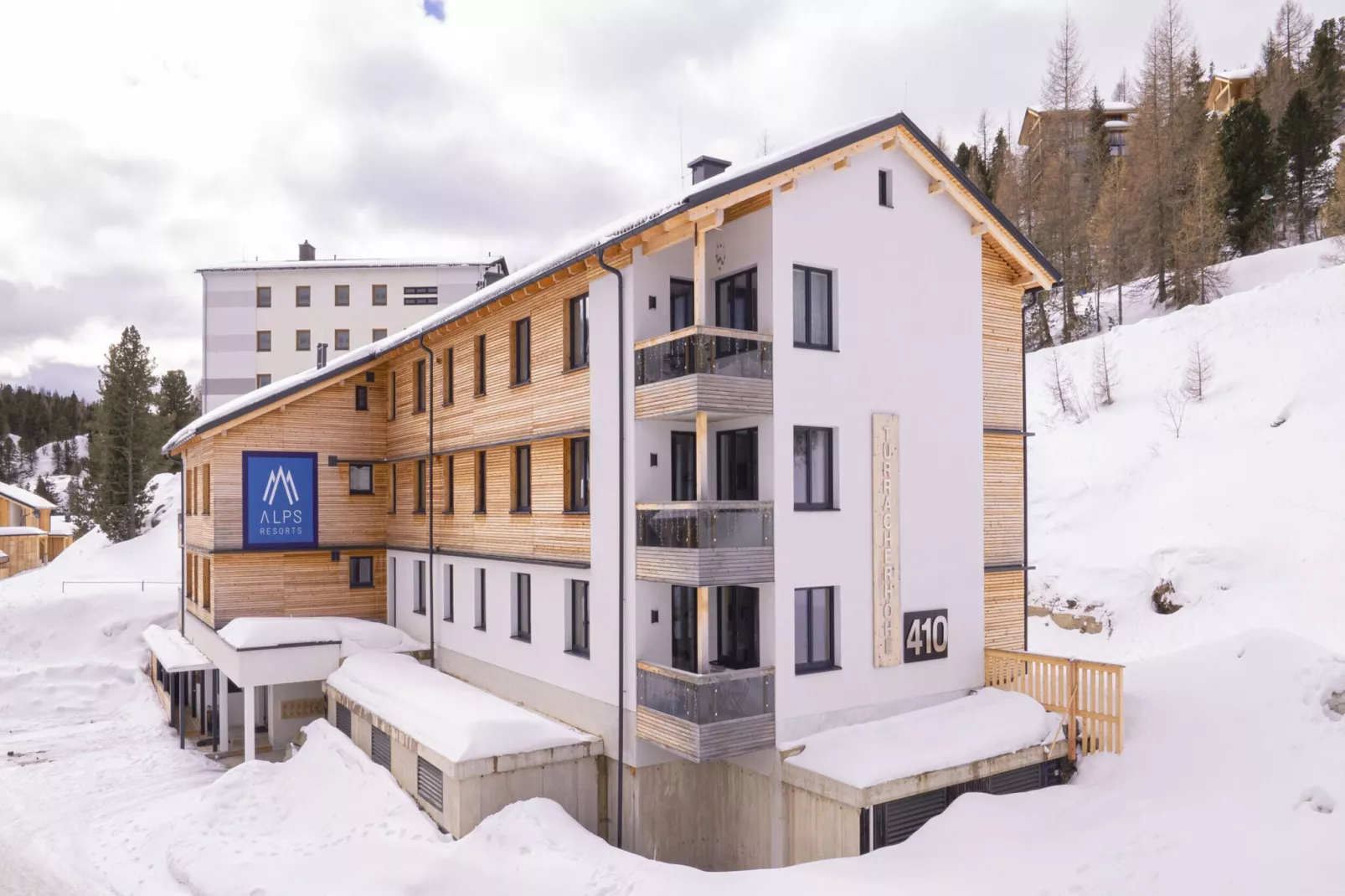 Turrach Suites 3-Exterior winter