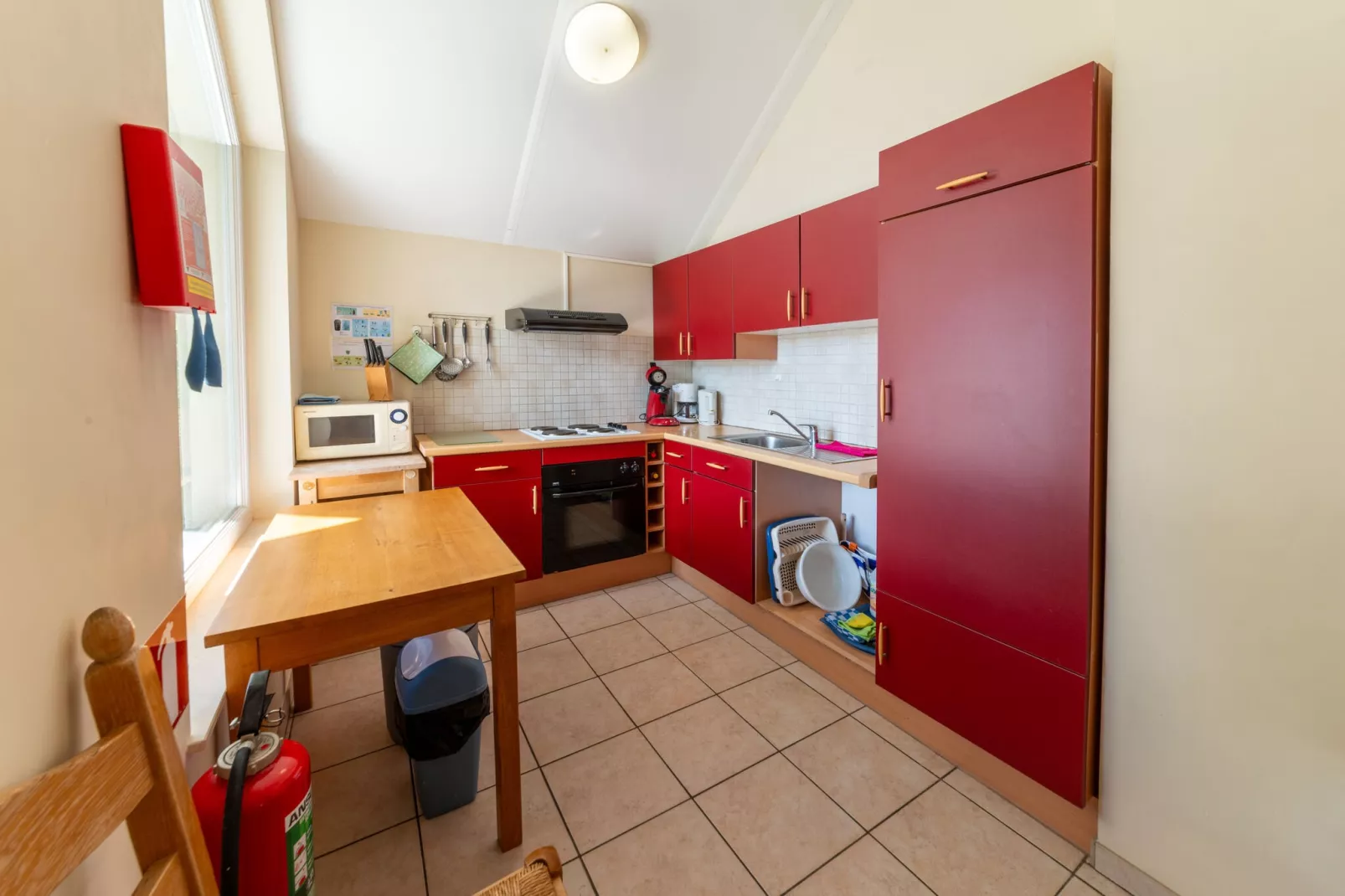Yameta Up-Kitchen