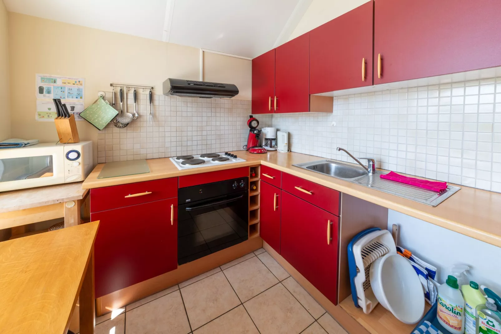 Yameta Up-Kitchen