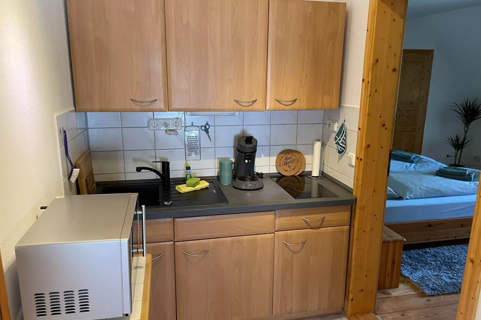 Schoene Wohnung im reetgedachten Bauernhaus-Küche