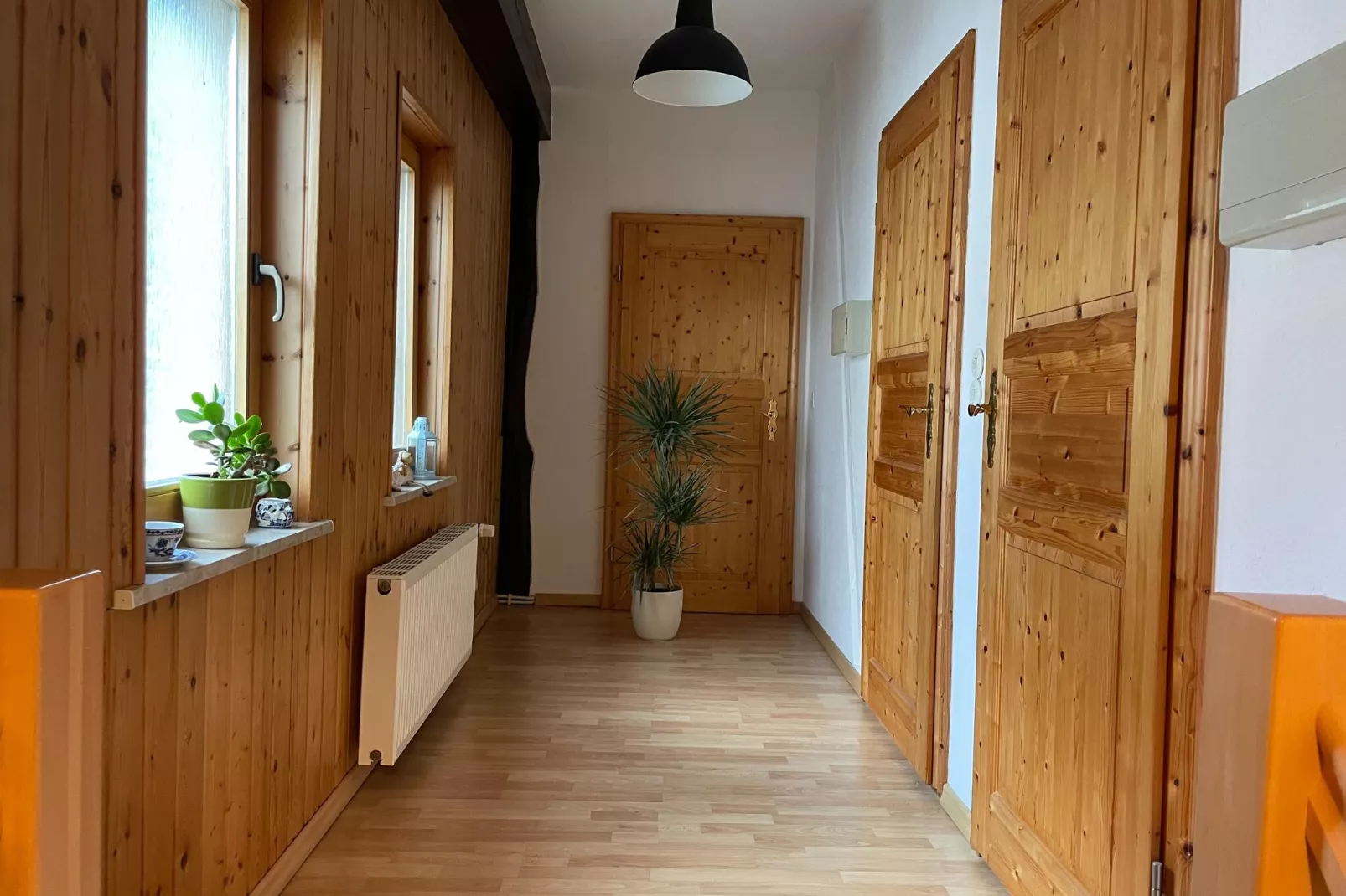 Schoene Wohnung im reetgedachten Bauernhaus-Flur