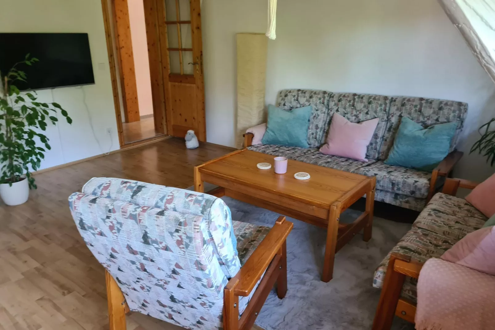 Schöne Wohnung im reetgedachten Bauernhaus-Salon