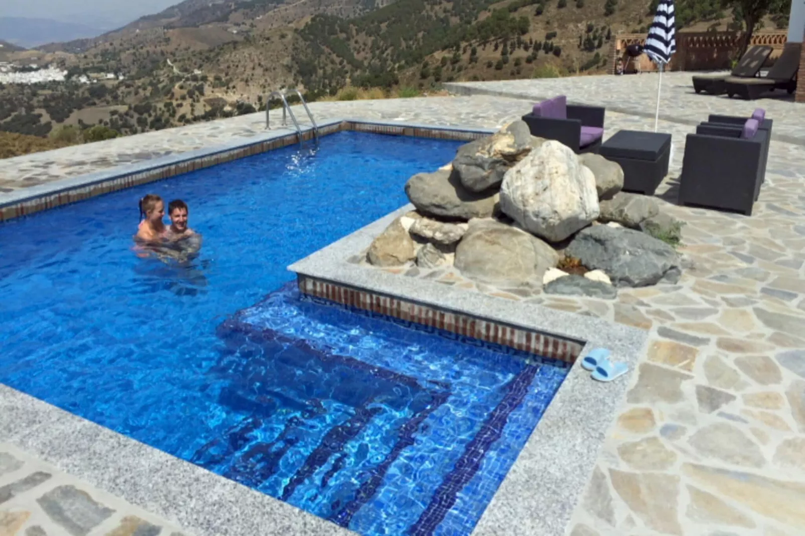 5001-Pool