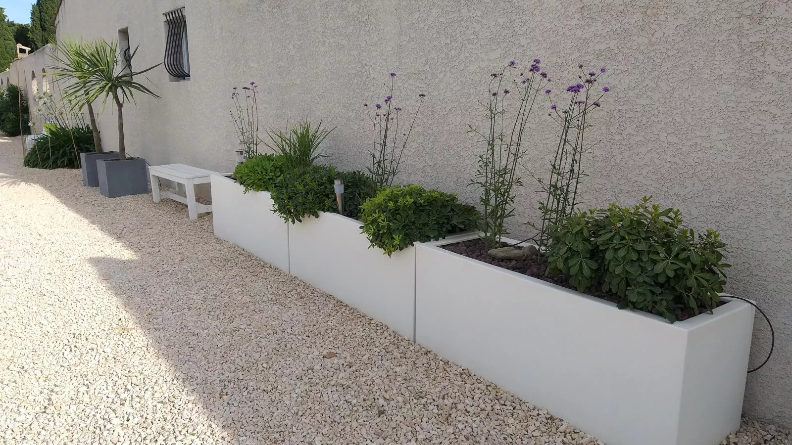 Parasar-Gardens summer