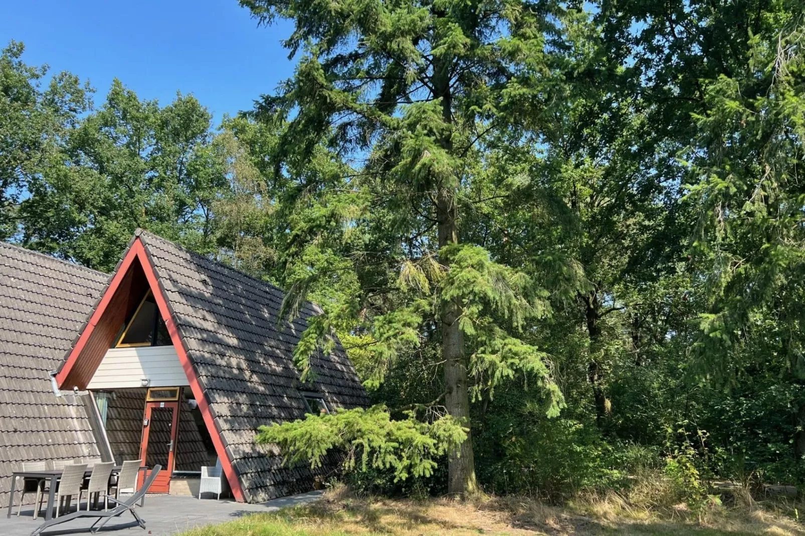 Bungalow 69-Exterior summer