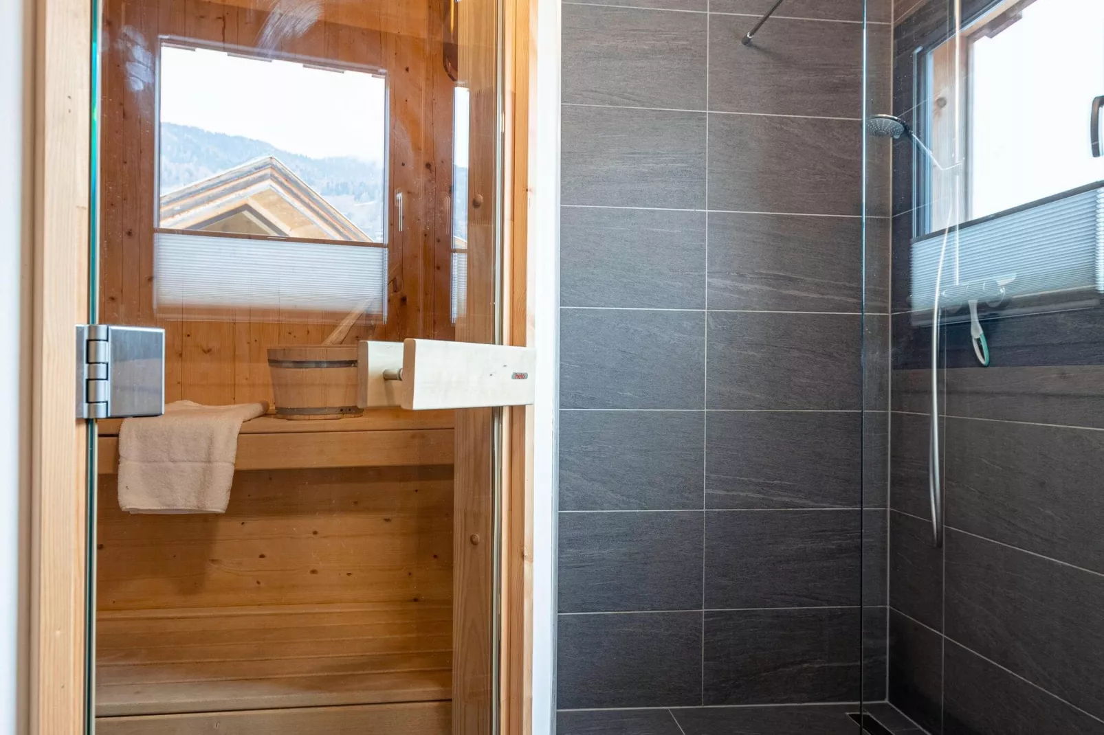 Kreischberg Chalets 24b-Bathroom