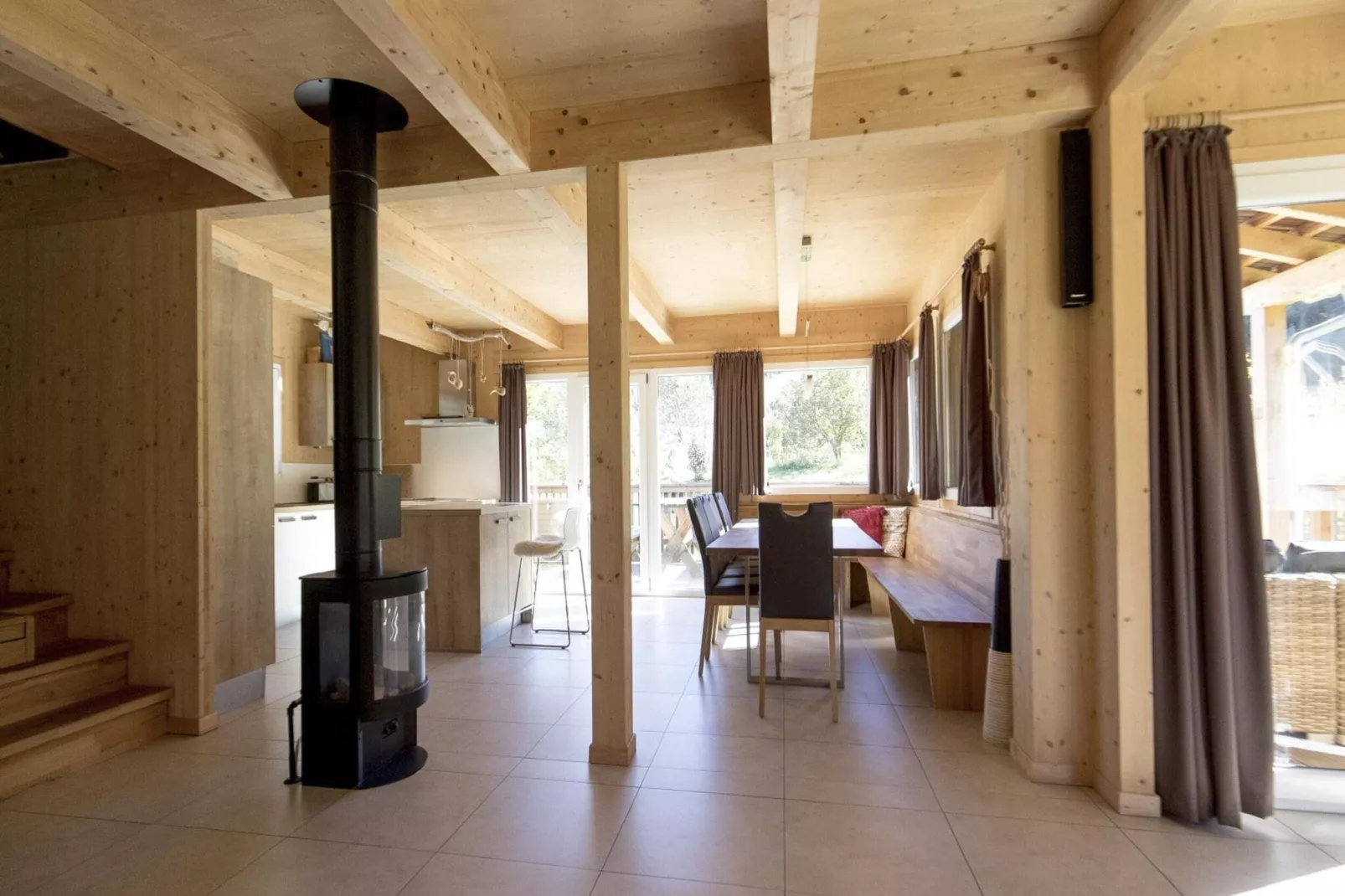 Kreischberg Chalets 17-Dining room