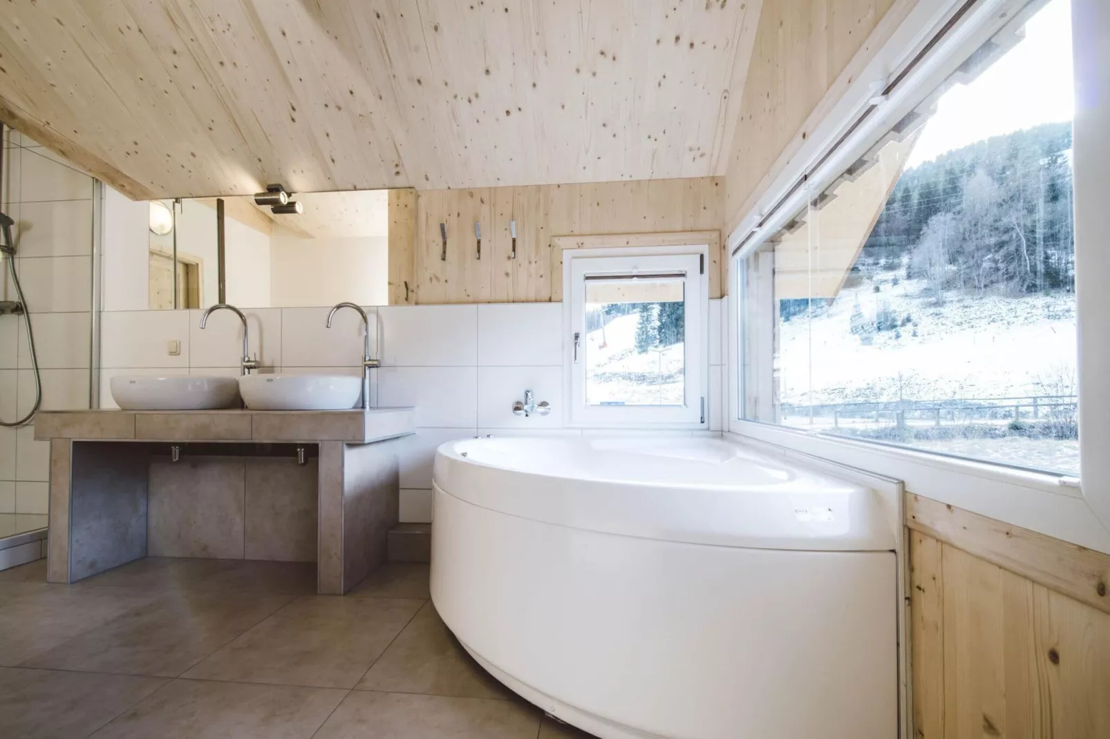 Kreischberg Chalets 17-Bathroom