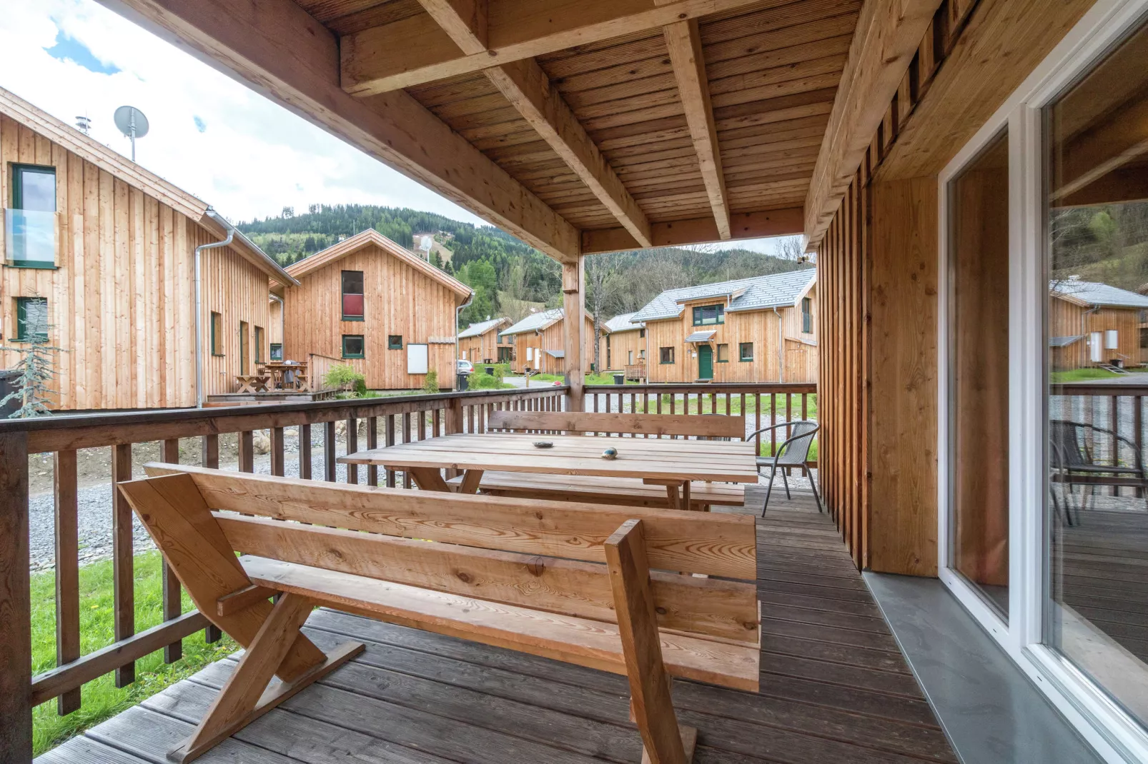 Kreischberg Chalets 5-Terrace balcony