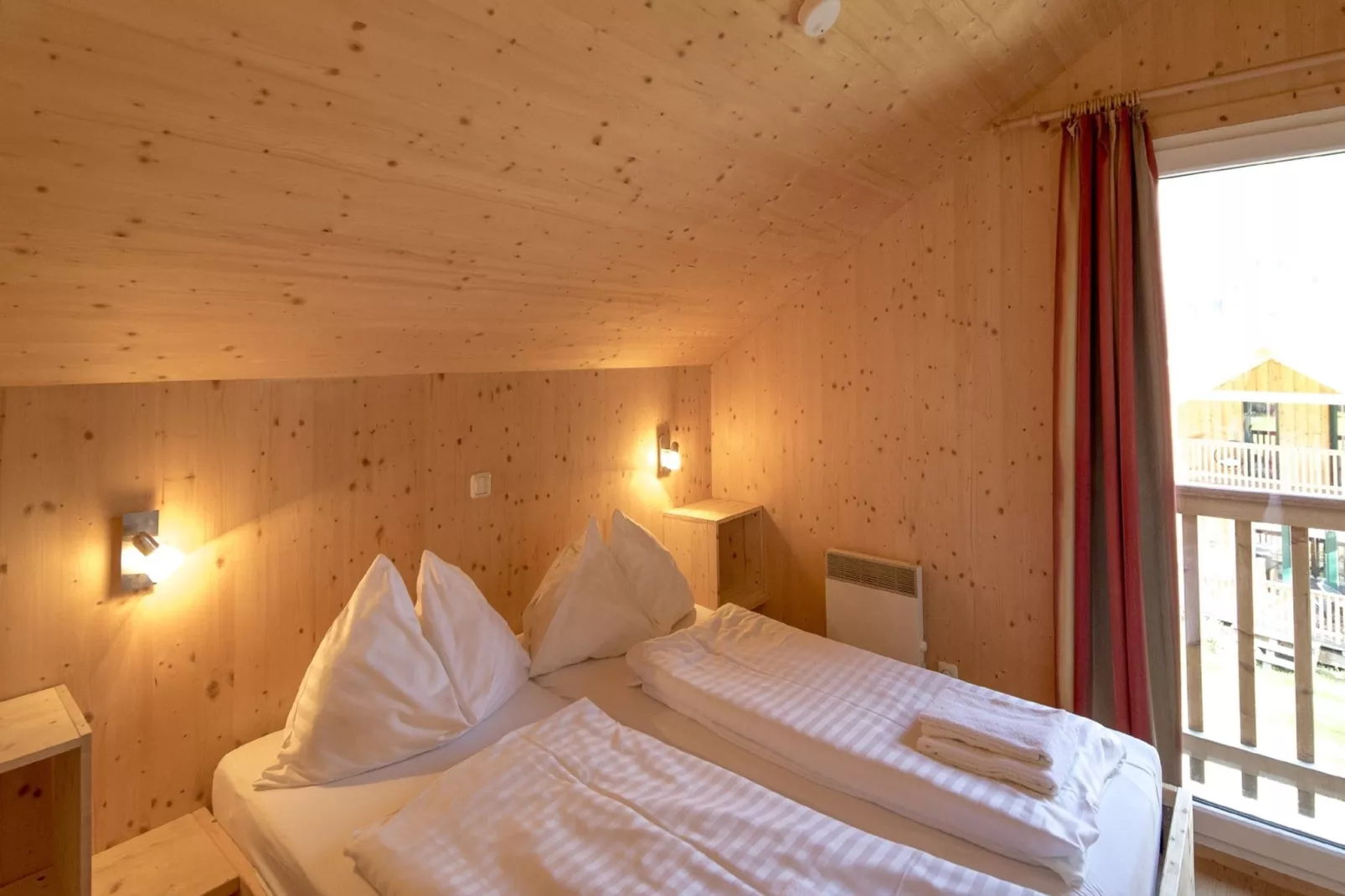 Kreischberg Chalets 12b-Bedroom