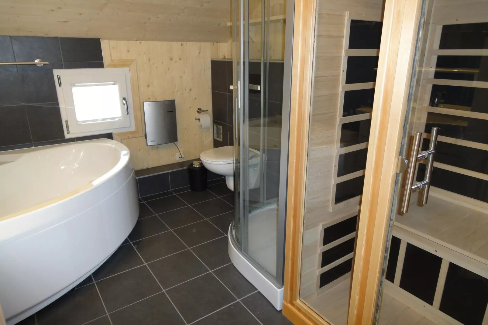 Kreischberg Chalets 4a-Badezimmer