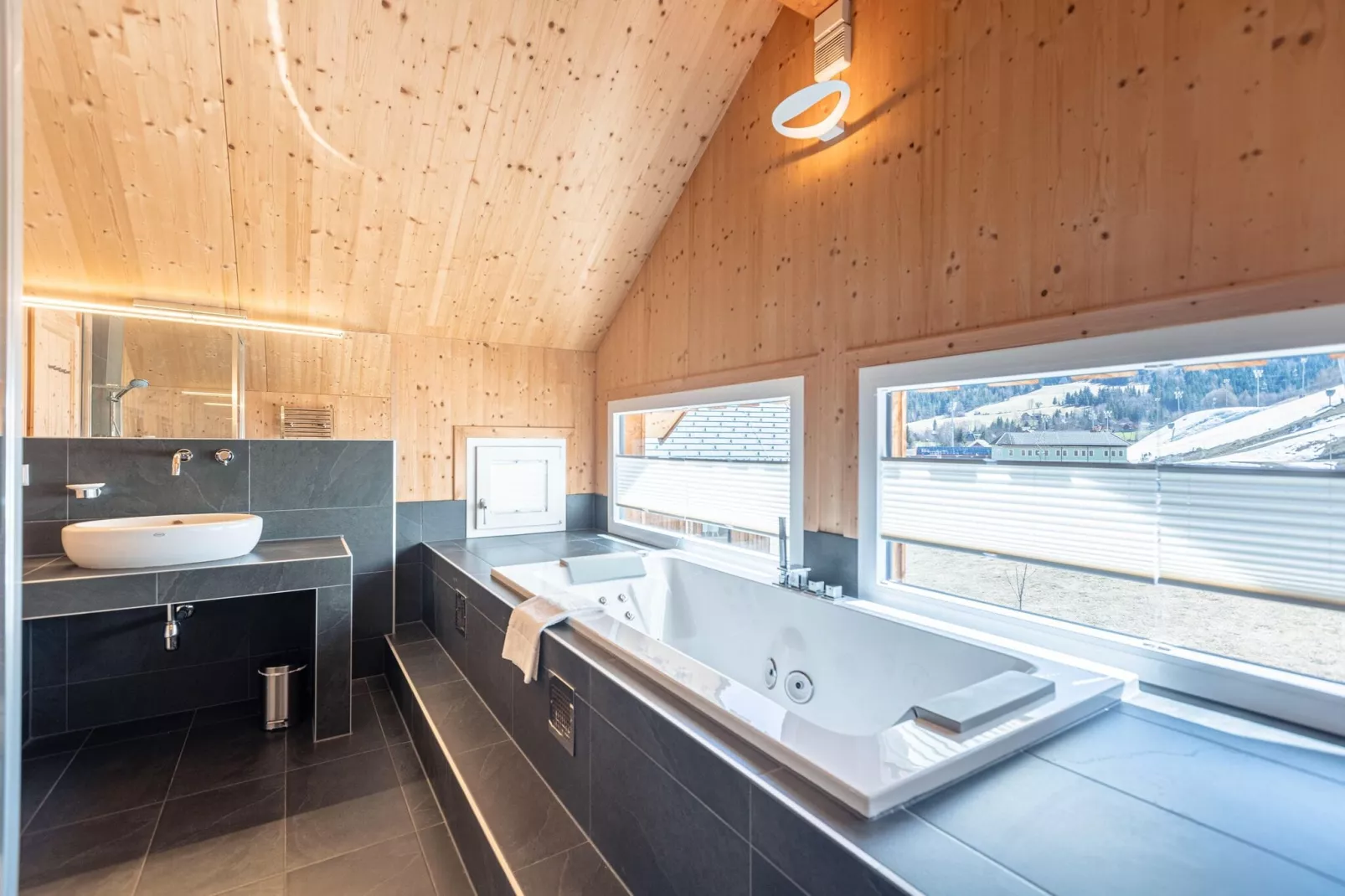 Kreischberg Chalets 23-Bathroom