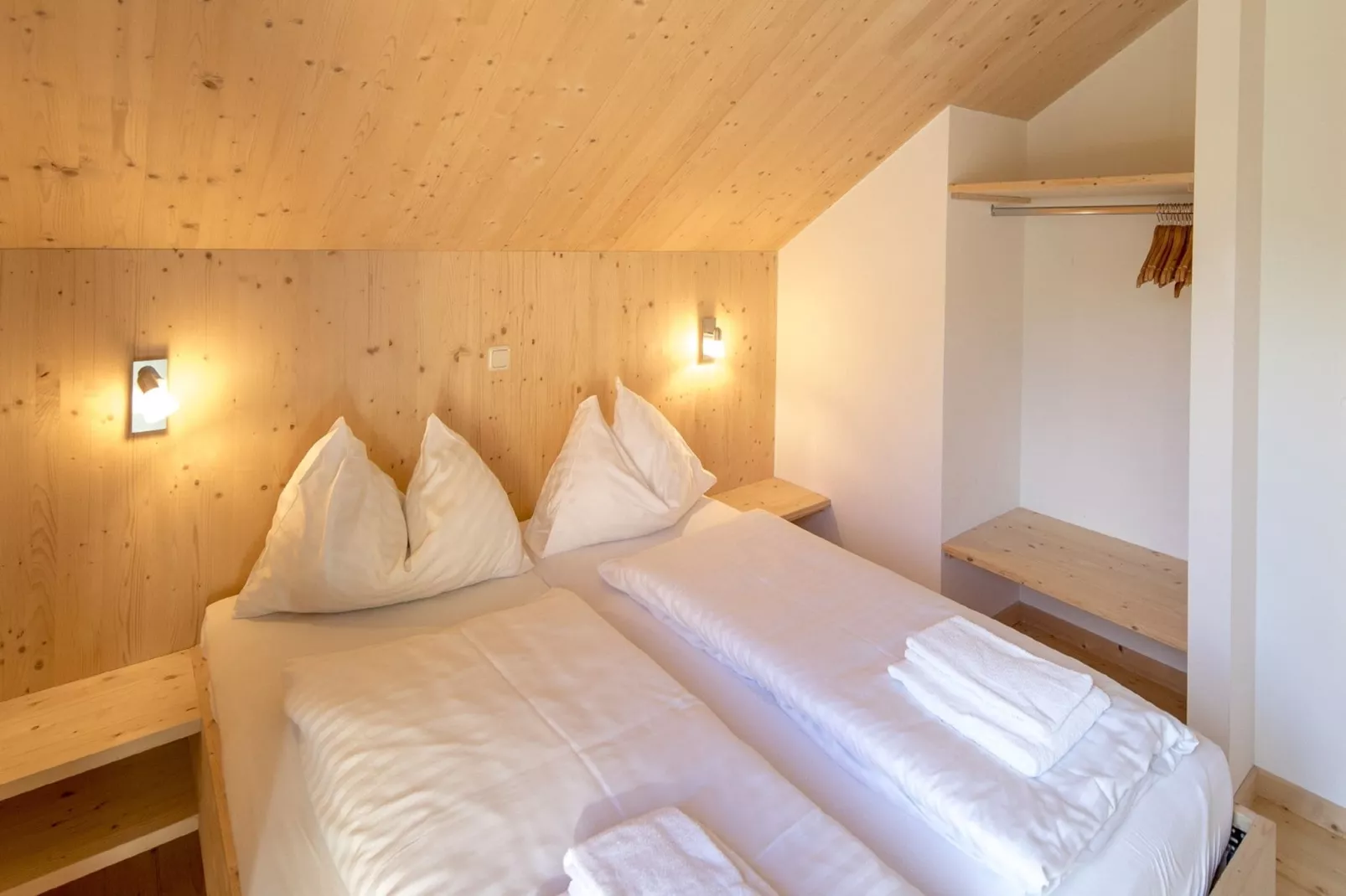 Kreischberg Chalets 4b-Bedroom
