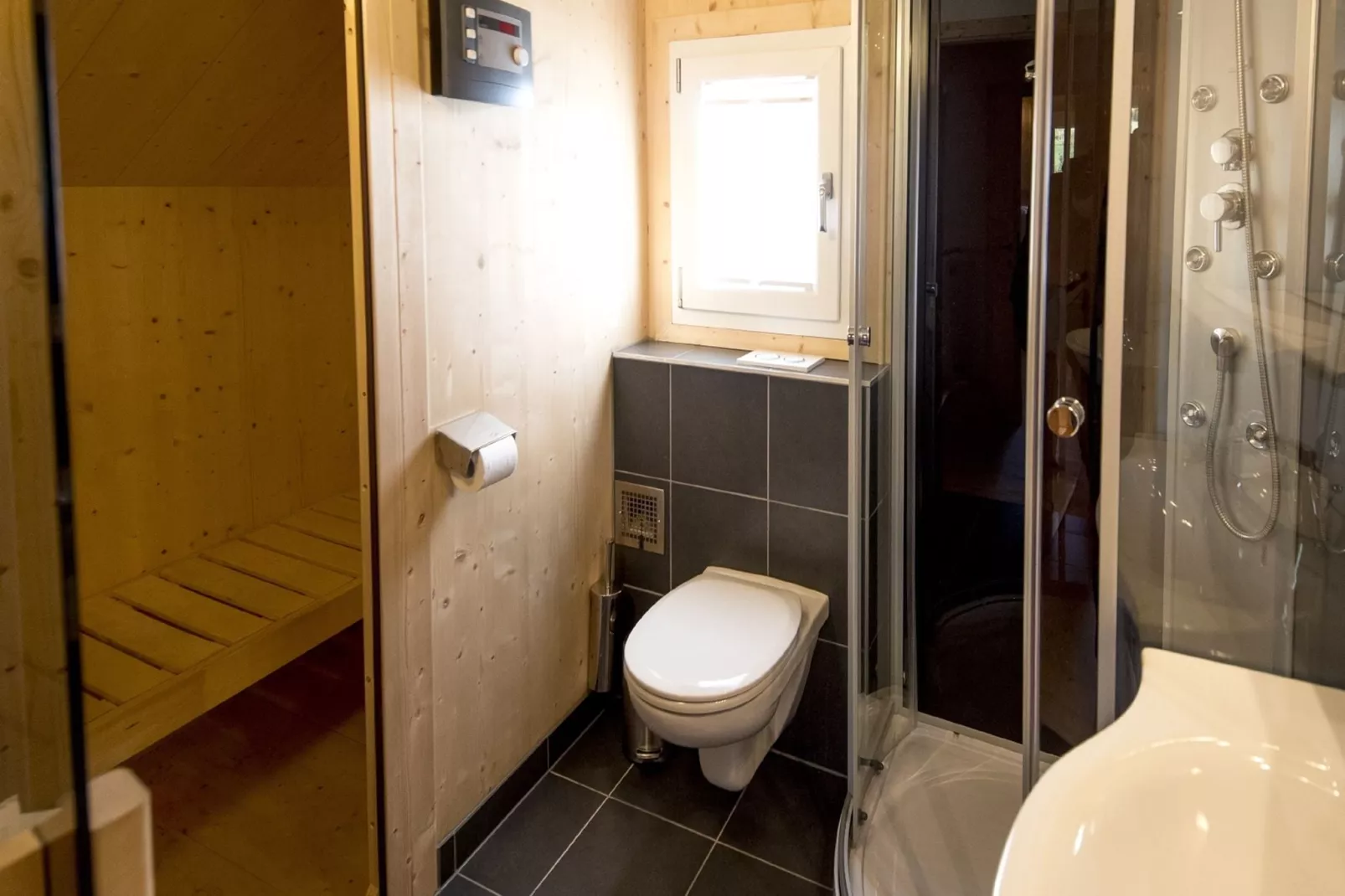 Kreischberg Chalets 4b-Bathroom
