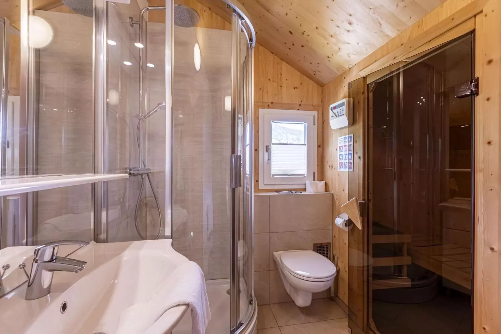 Kreischberg Chalets 4b-Bathroom