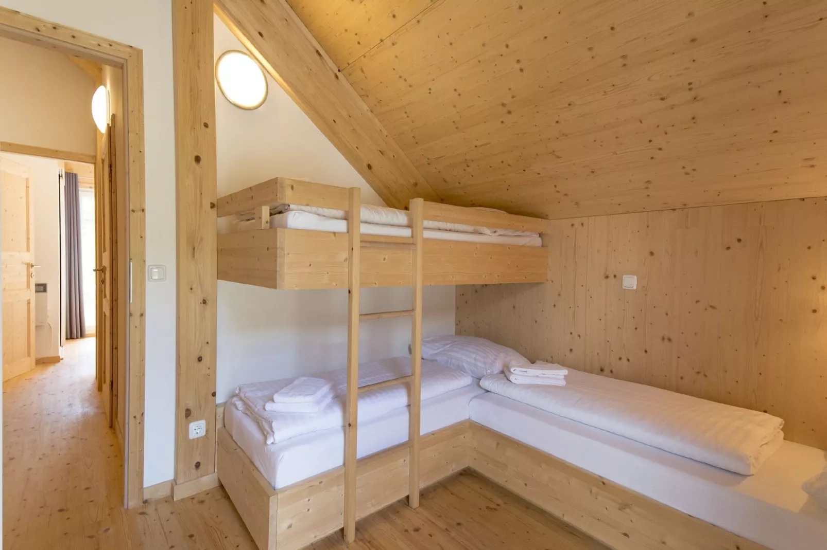 Kreischberg Chalets 25a-Bedroom