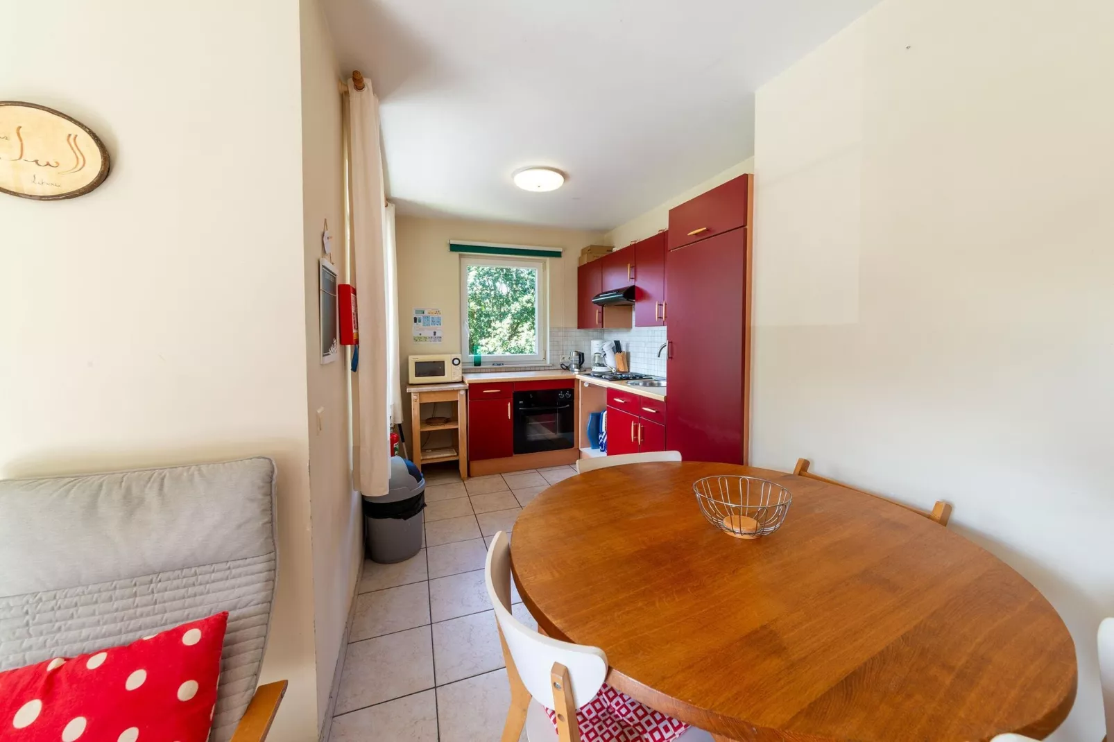 Yameta small-Dining room
