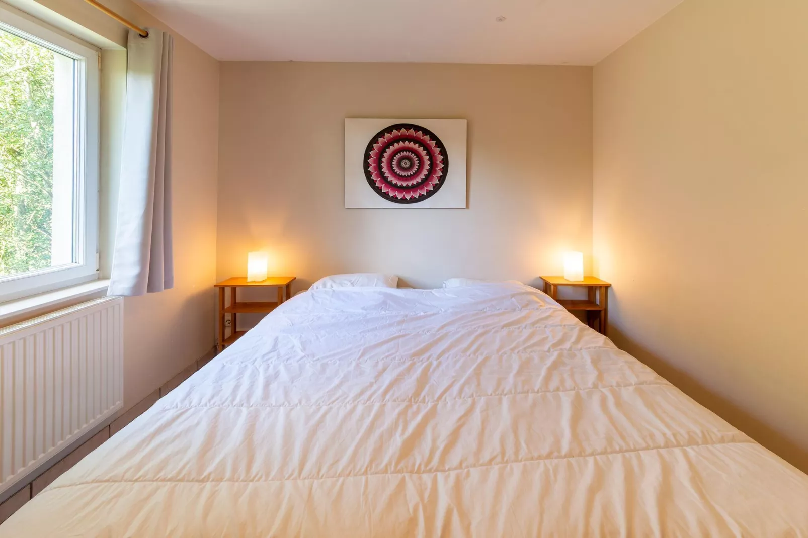 Yameta small-Bedroom