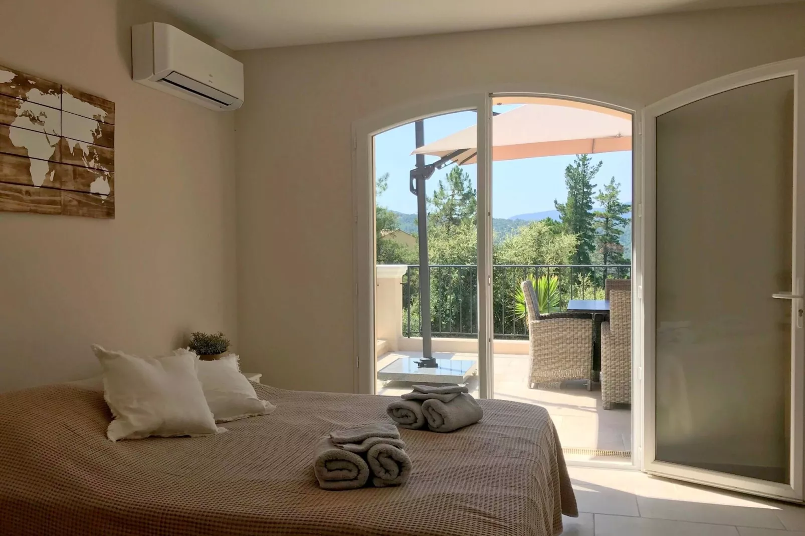 Villa Athos 8p-Chambre