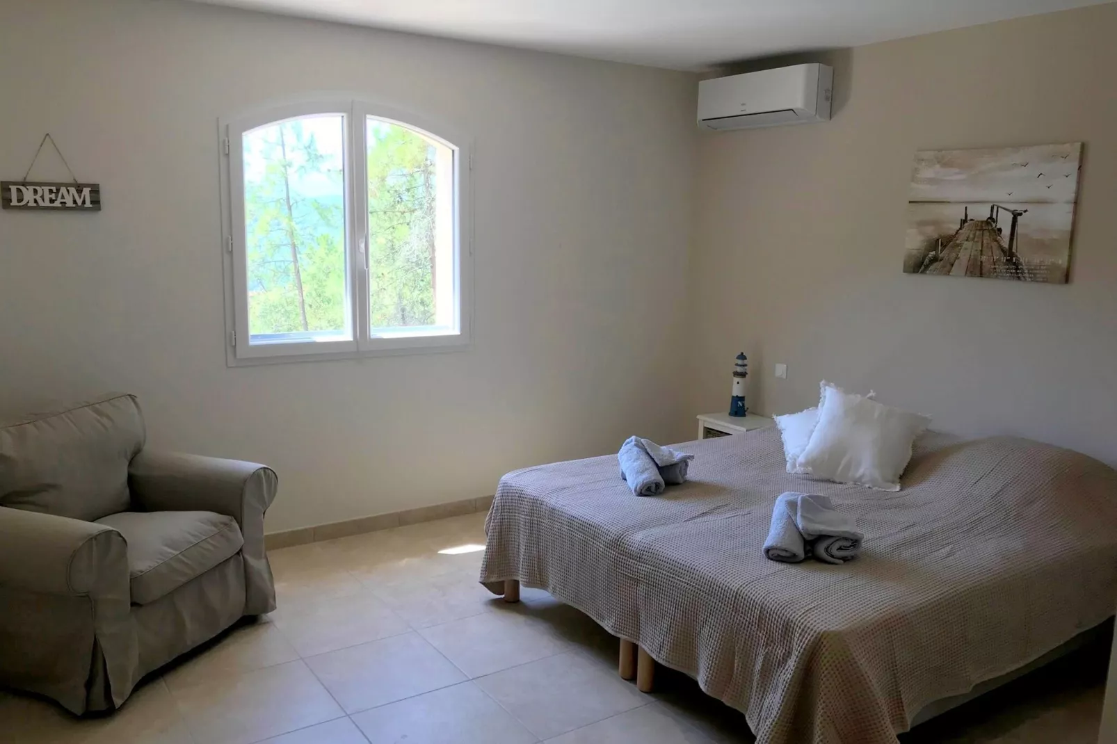 Villa Athos 8p-Chambre