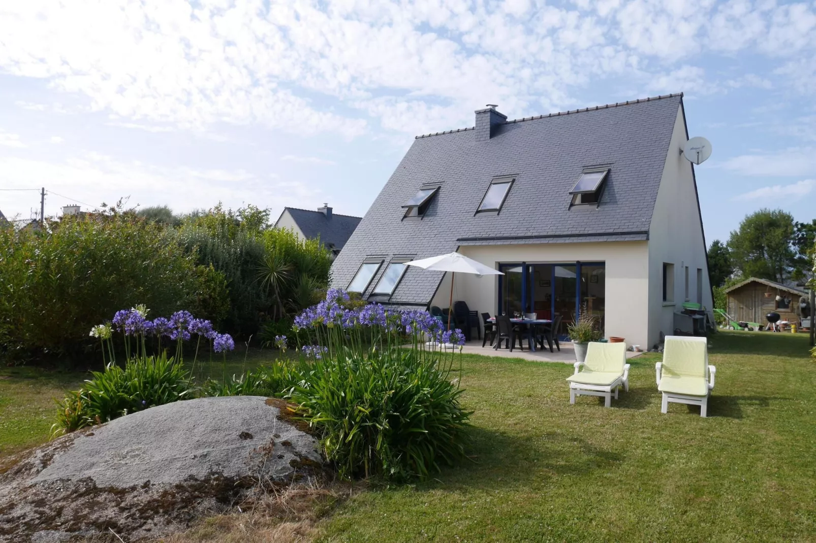 Ferienhaus Plounéour-Brignogan-Plages-Außenbereich Sommer