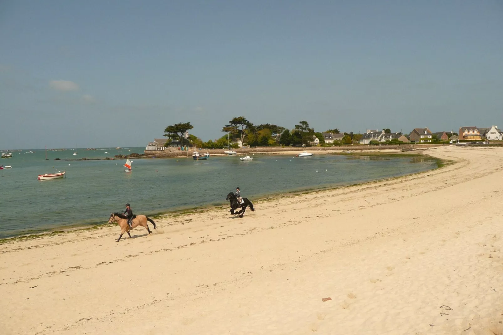 Ferienhaus Plounéour-Brignogan-Plages-Gebiete Sommer 1 km