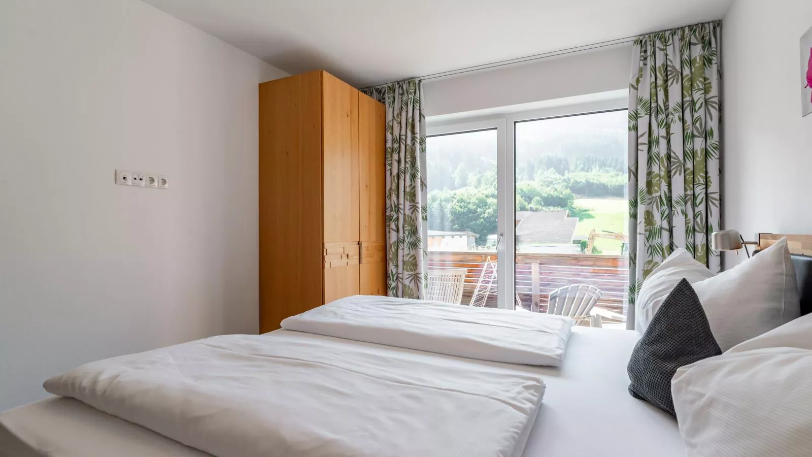 Ferdinand B-Bedroom