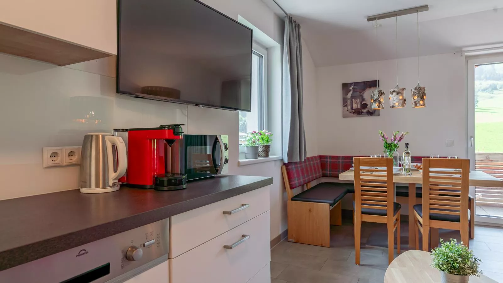 Ferdinand B-Kitchen