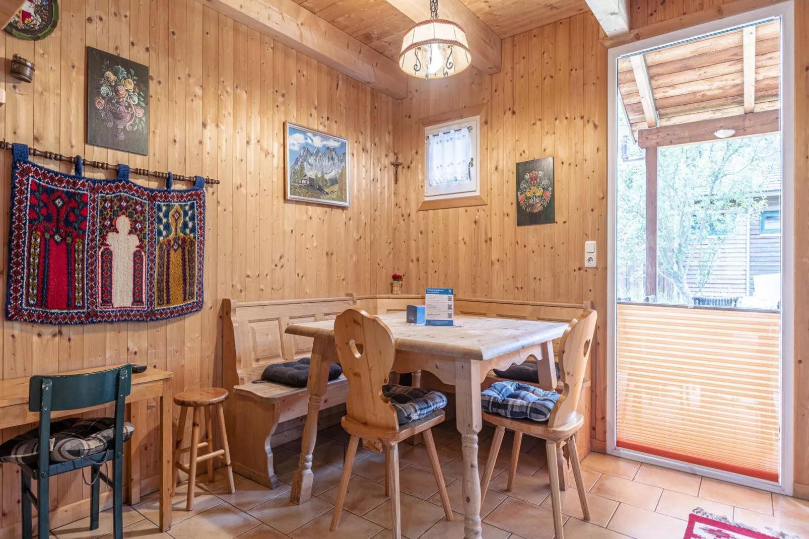 Ferienpark Kreischberg 8-Esszimmer