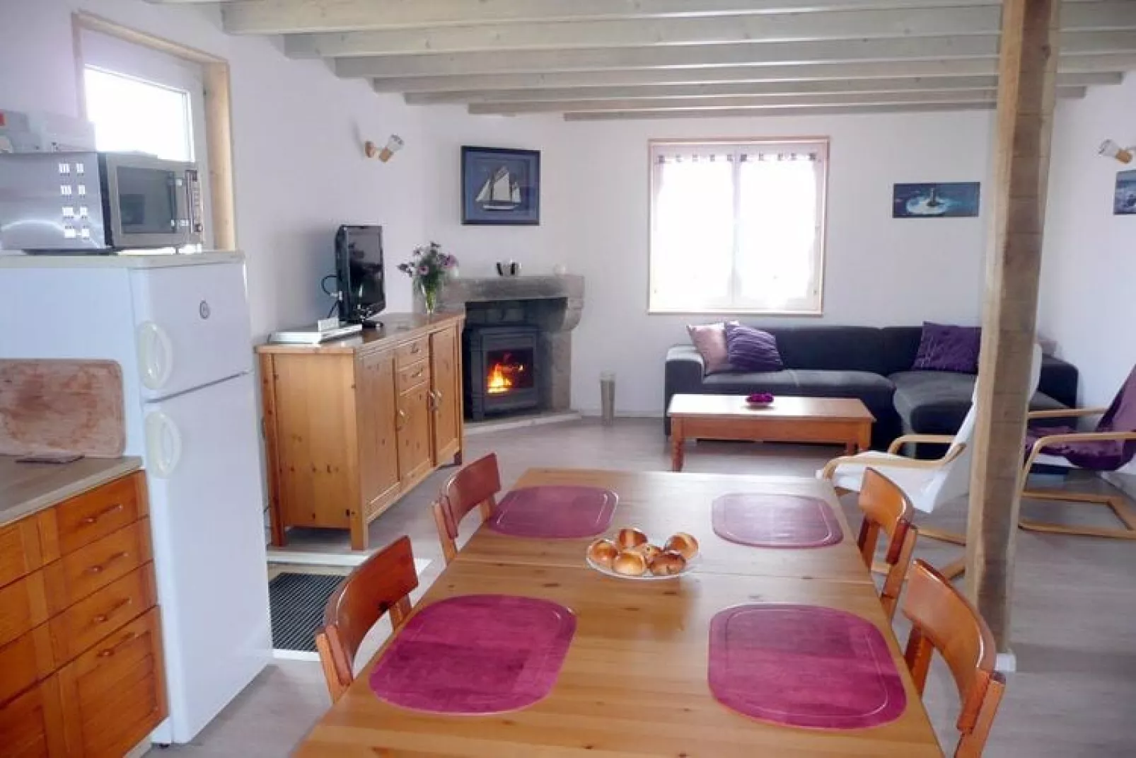 Ferienhaus in unmittelbarer Strandnähe Cléder-Esszimmer