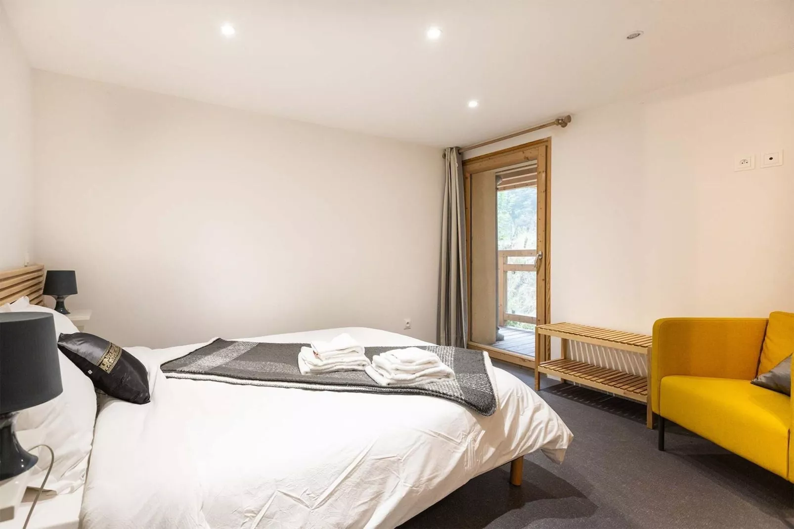Chalets Les Amis 3-Bedroom