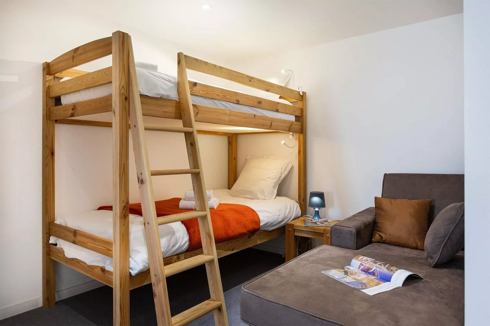 Chalets Les Amis 3-Bedroom