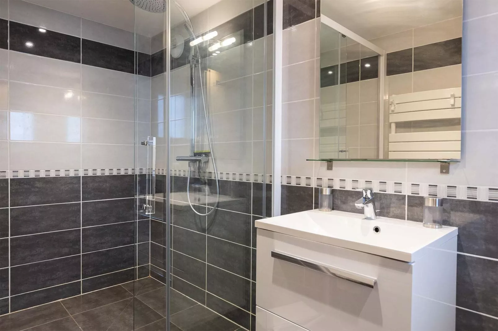 Chalets Les Amis 3-Bathroom