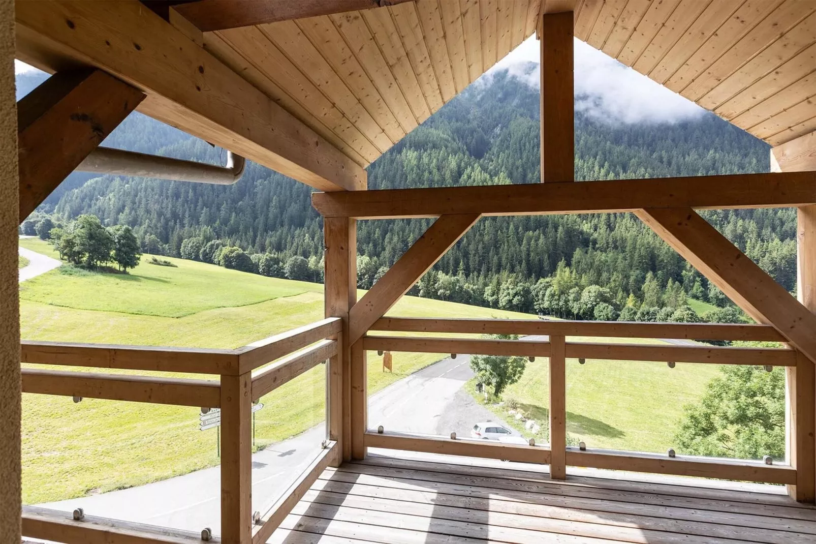 Chalets Les Amis 3-Terrace balcony