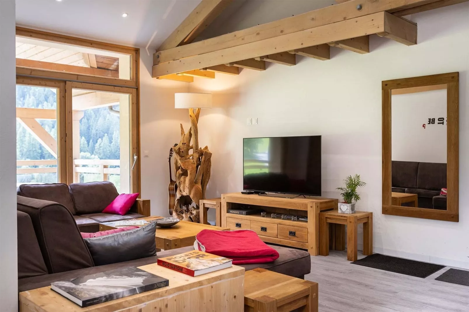 Chalets Les Amis 4-Living room